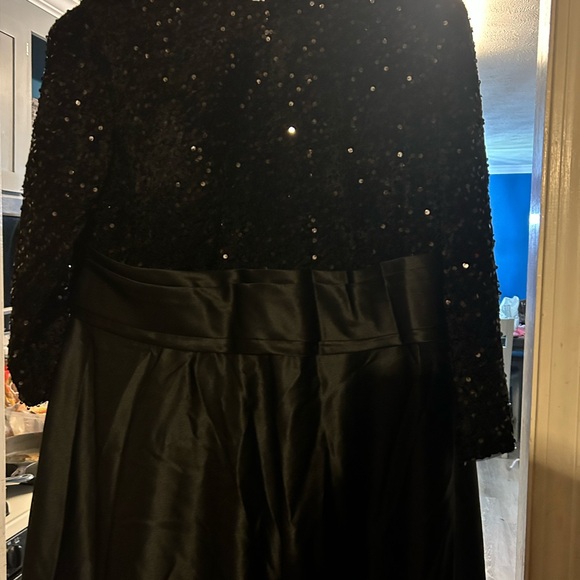 Women’s Formal Black Dress - Picture 4 of 5